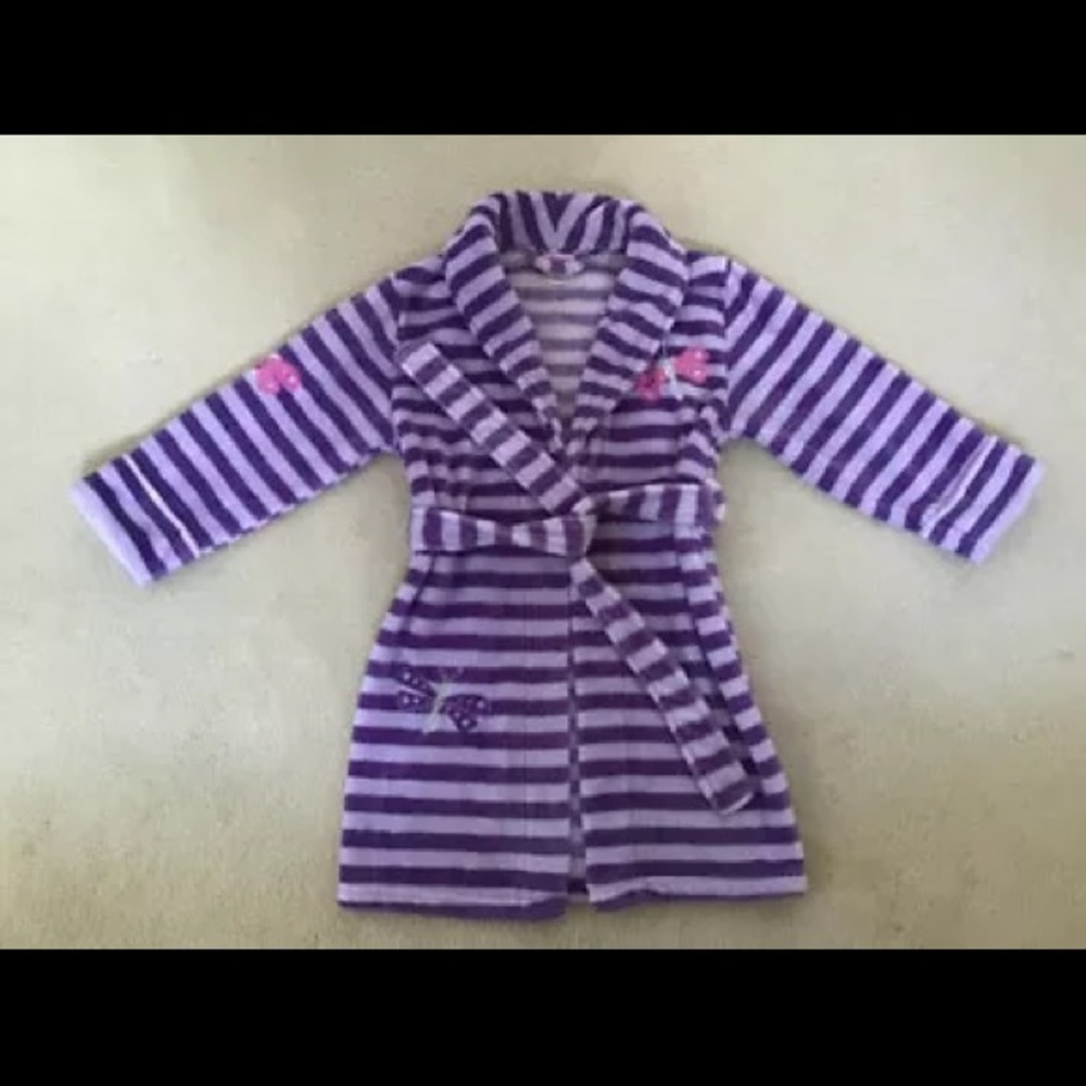 GIRLS FLUFFY ROBE size 7/8
